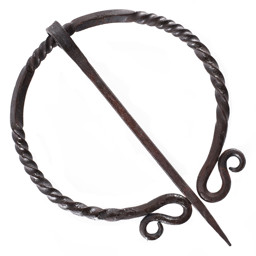 Zeige Details für Ringfibel tordiert, doppelt eingerollt u. handgeschmiedet Bild von Ringfibel tordiert, doppelt eingerollt u. handgeschmiedet