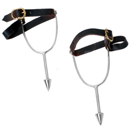 Zeige Details für Normannische Sporen aus Stahl mit Lederriemen – Handgeschmiedetes Paar Reitersporen Bild von Normannische Sporen aus Stahl mit Lederriemen – Handgeschmiedetes Paar Reitersporen