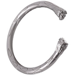 Zeige Details für Römische Torques mit Löwenkopf, verzinnt – Paar für Phalerae-Brustgeschirr Bild von Römische Torques mit Löwenkopf, verzinnt – Paar für Phalerae-Brustgeschirr