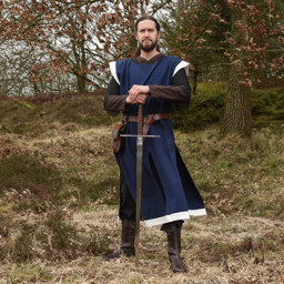 Zeige Details für Mittelalter Waffenrock „Eckhart“ – Blau/Natur, Baumwolle, authentisch nach historischem Vorbild Bild von Mittelalter Waffenrock „Eckhart“ – Blau/Natur, Baumwolle, authentisch nach historischem Vorbild