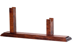 Zeige Details für Holzdisplay für Revolver und Gewehre Bild von Holzdisplay für Revolver und Gewehre