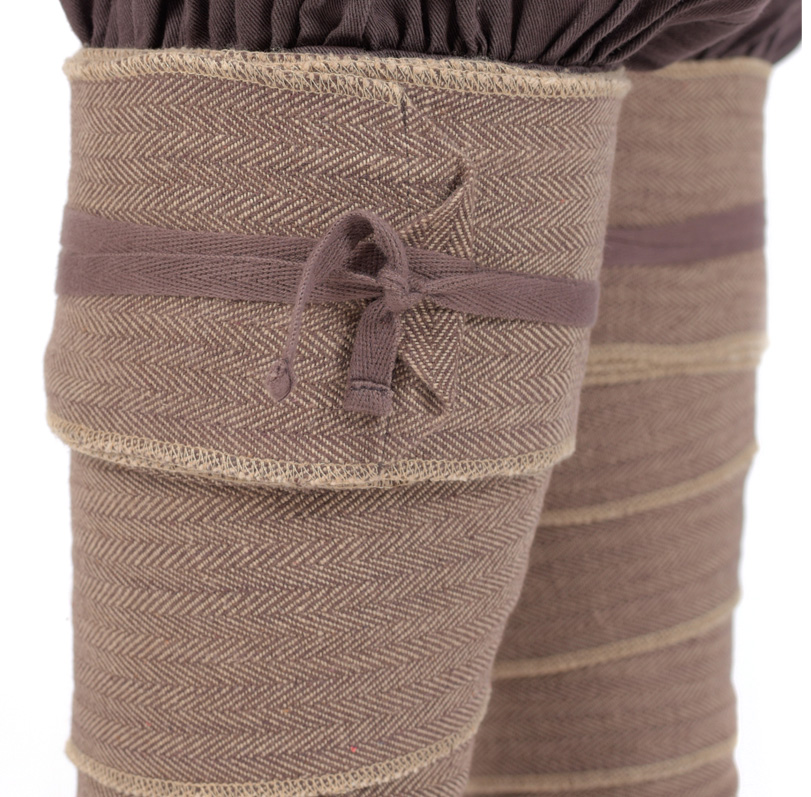 Wadenwickel mit Fischgrätmuster in verschiedenen Farben. Günstig kaufen