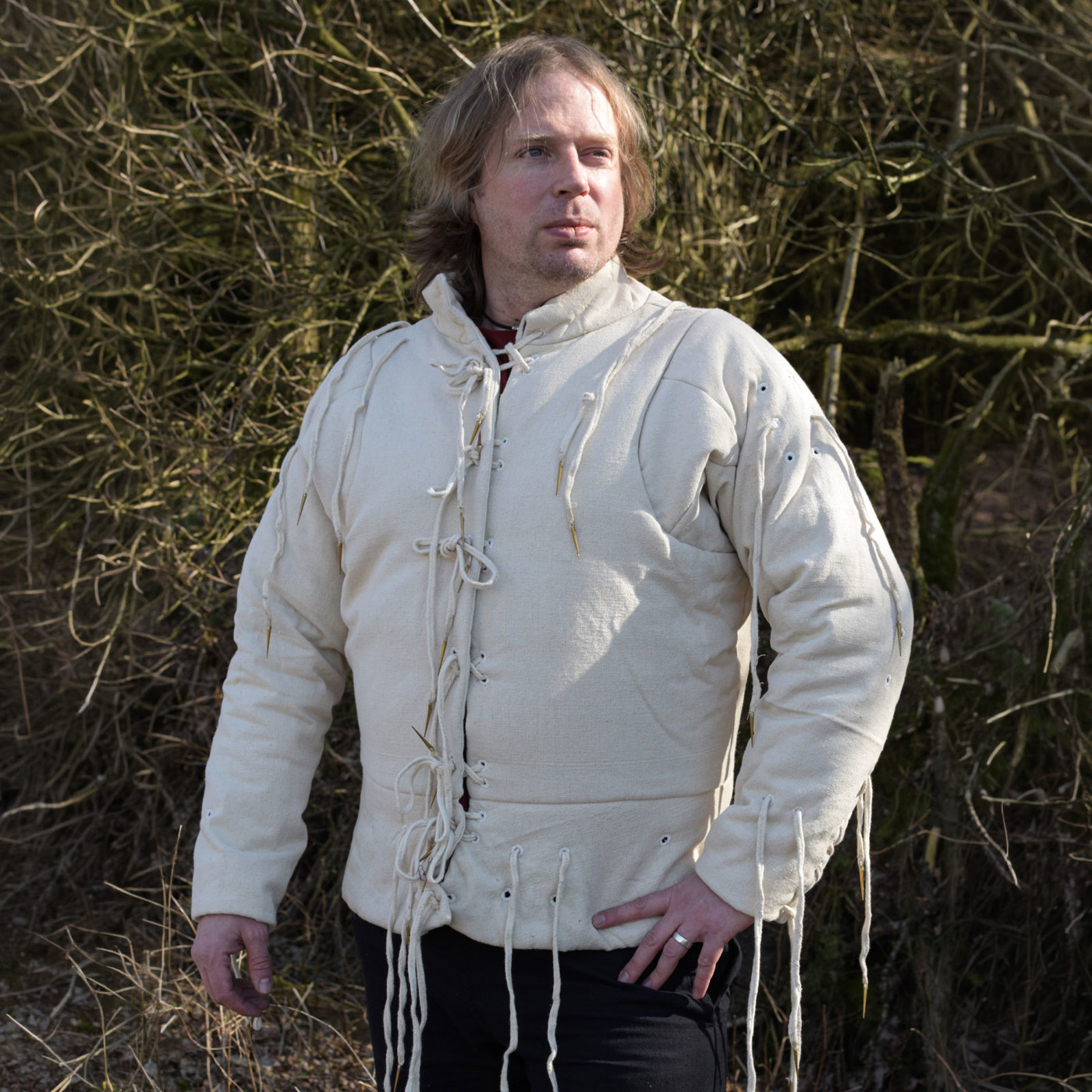 Mittelalter Gambeson Rüstwams mit Nestelbändern aus Baumwolle